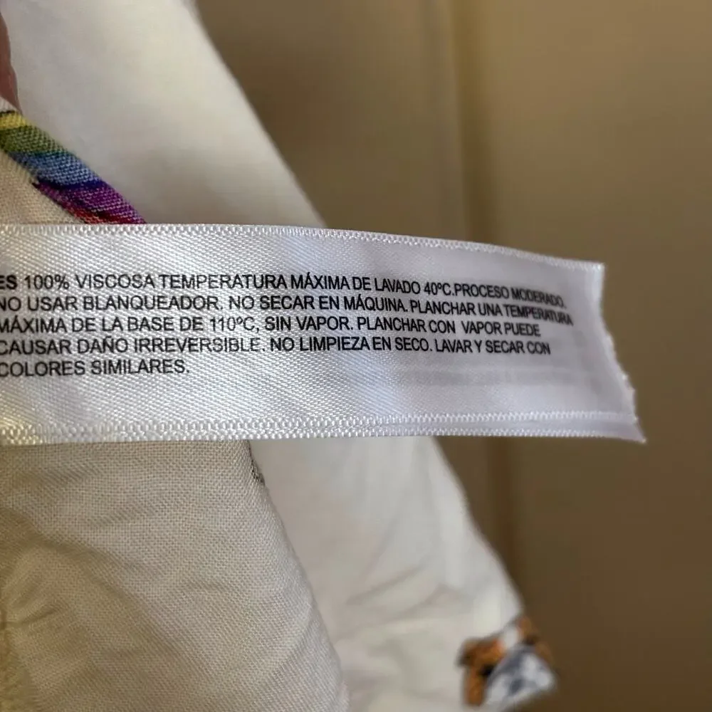 Love wins Denim and Flower Ricky Singh button down short sleeve shirt medium - Picture 4 of 4